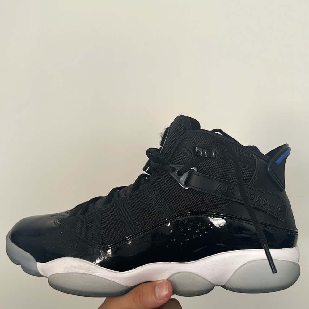 Jordan six rings
